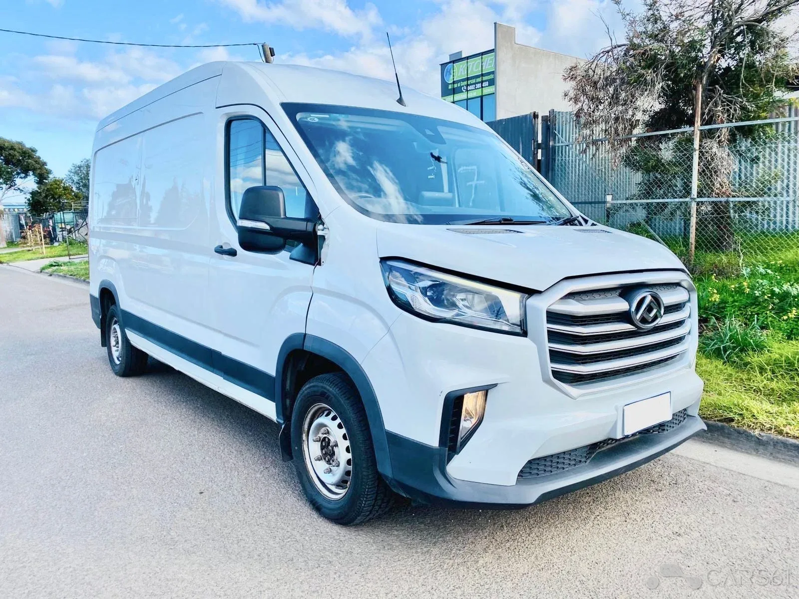 2021 LDV Deliver 9 — photo 1 of 11
