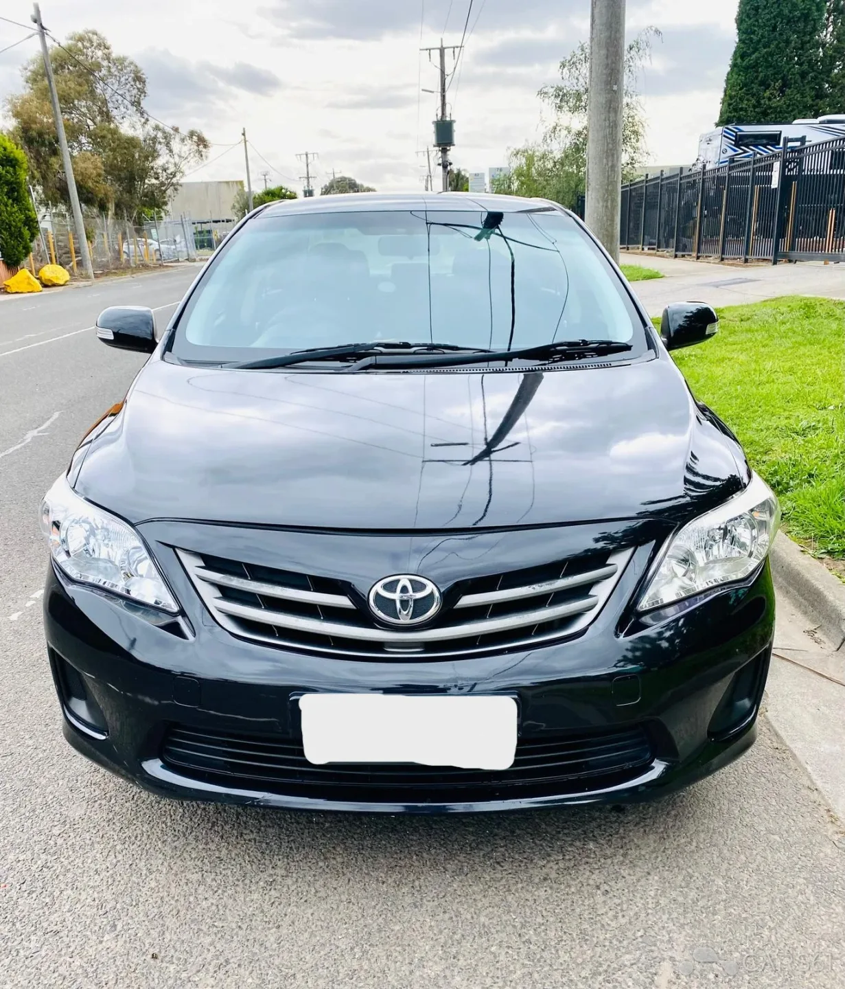 2010 Toyota Corolla — photo 1 of 16