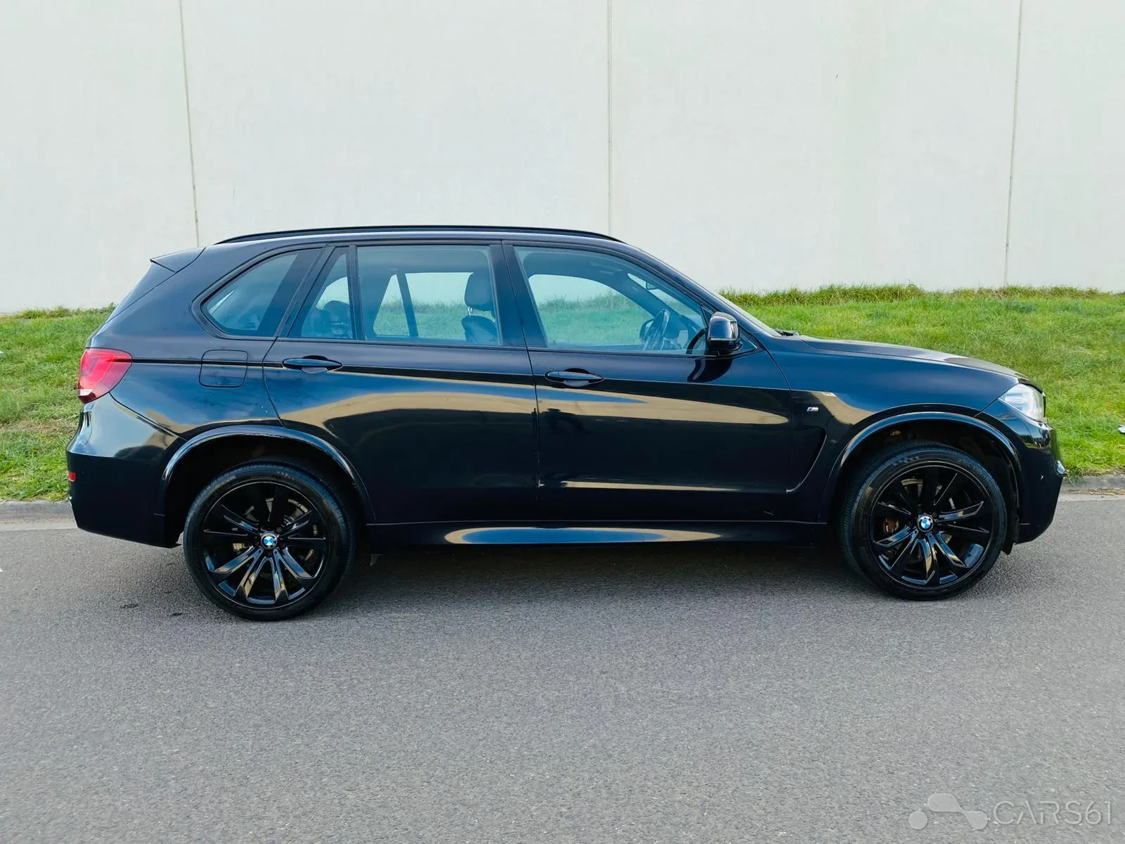 2014 BMW X5 — photo 2 of 18