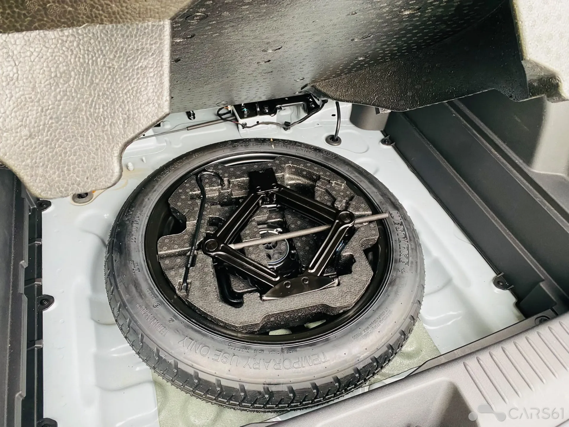 2024 CHERY OMODA 5 — photo 2 of 15